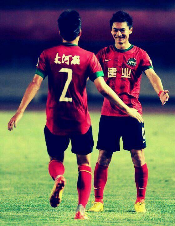 雷火电竞官网-建业主场告捷，保级形势略有缓和！