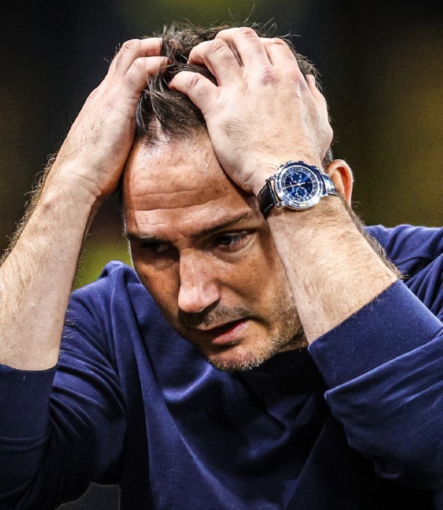 关于埃弗顿惊险逆转！狼队领先一方，取得宝贵胜利！的信息