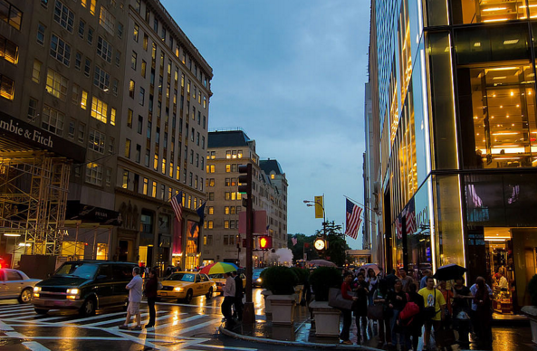 雷火电竞充值-梦幻比赛开启，欧洲巅峰竞争愈发激烈的简单介绍