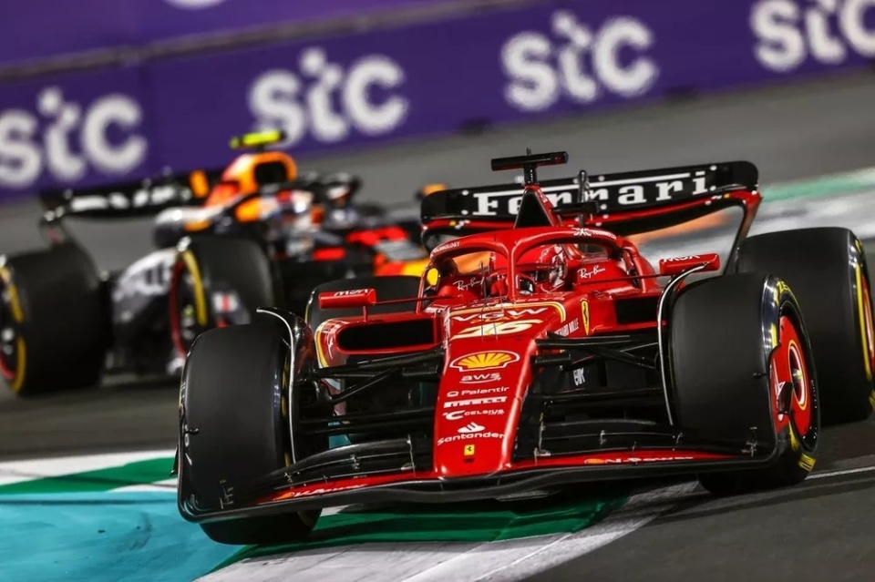 梅赛德斯绝杀红牛二队，勒克莱尔状态火热