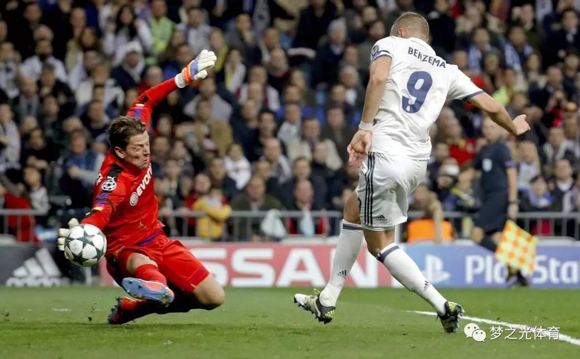 雷火电竞官网-摩洛哥完胜多特蒙德，本泽马惊艳四座