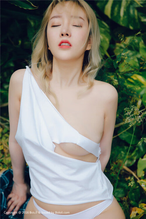 唯一主宰,伊萨克提线掌控比赛,乌拉圭双星末节带走阿森纳